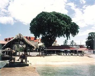 Sandy Point Beach Club Hotel